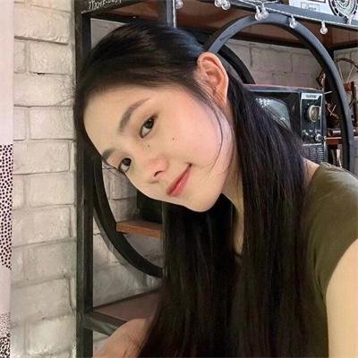 丹特丽安的书架